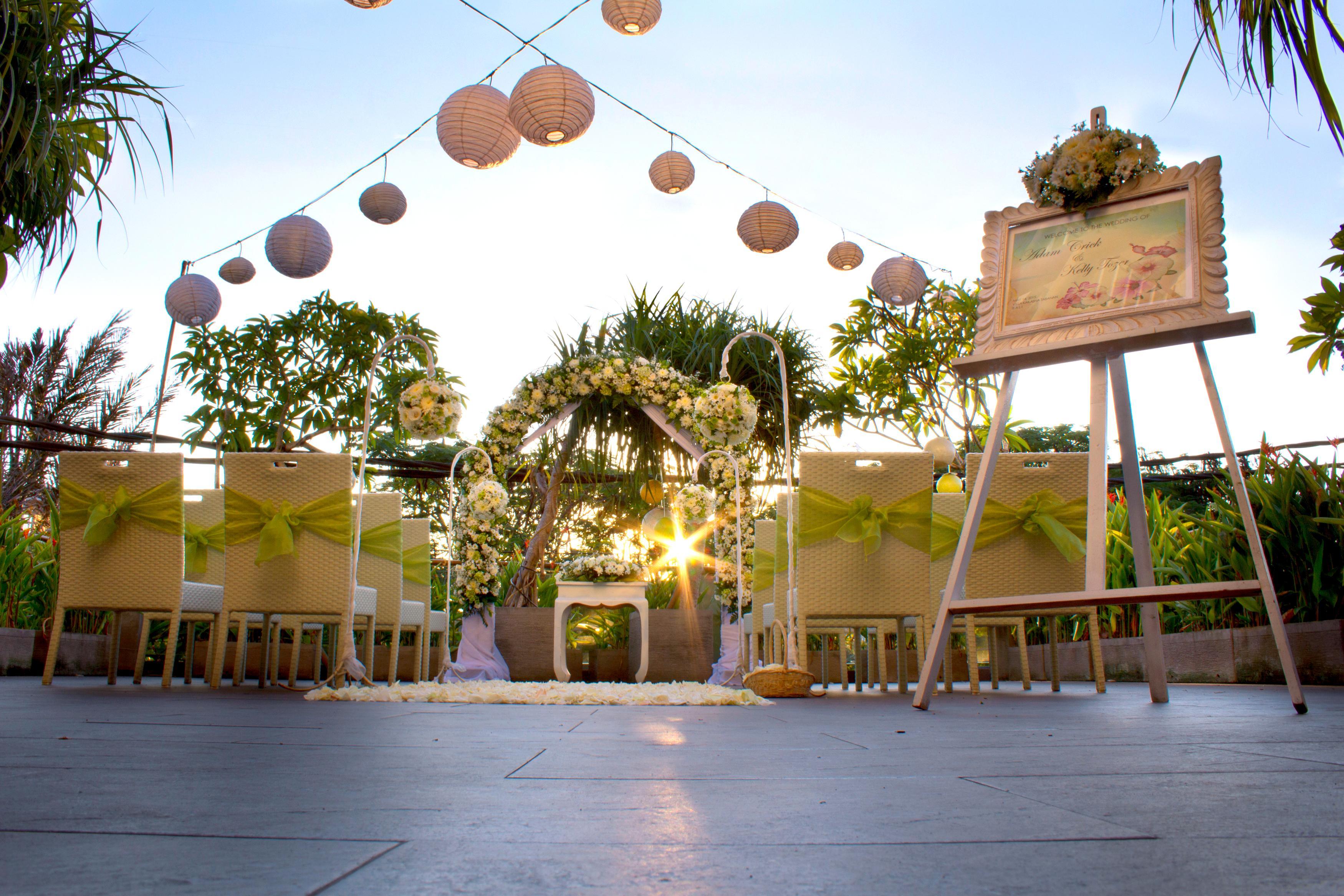 Eden Hotel Kuta Lombok Exterior foto