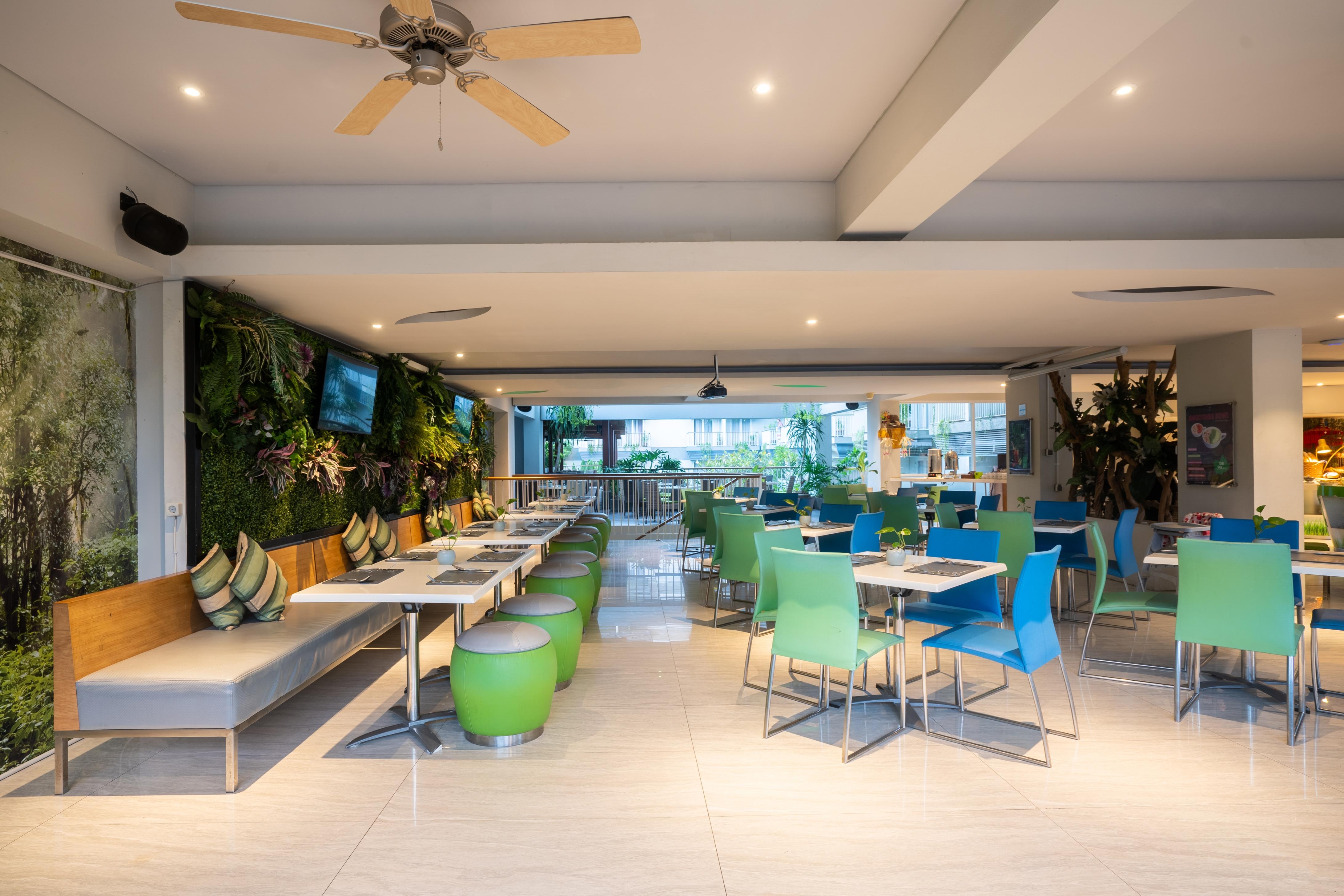 Eden Hotel Kuta Lombok Exterior foto