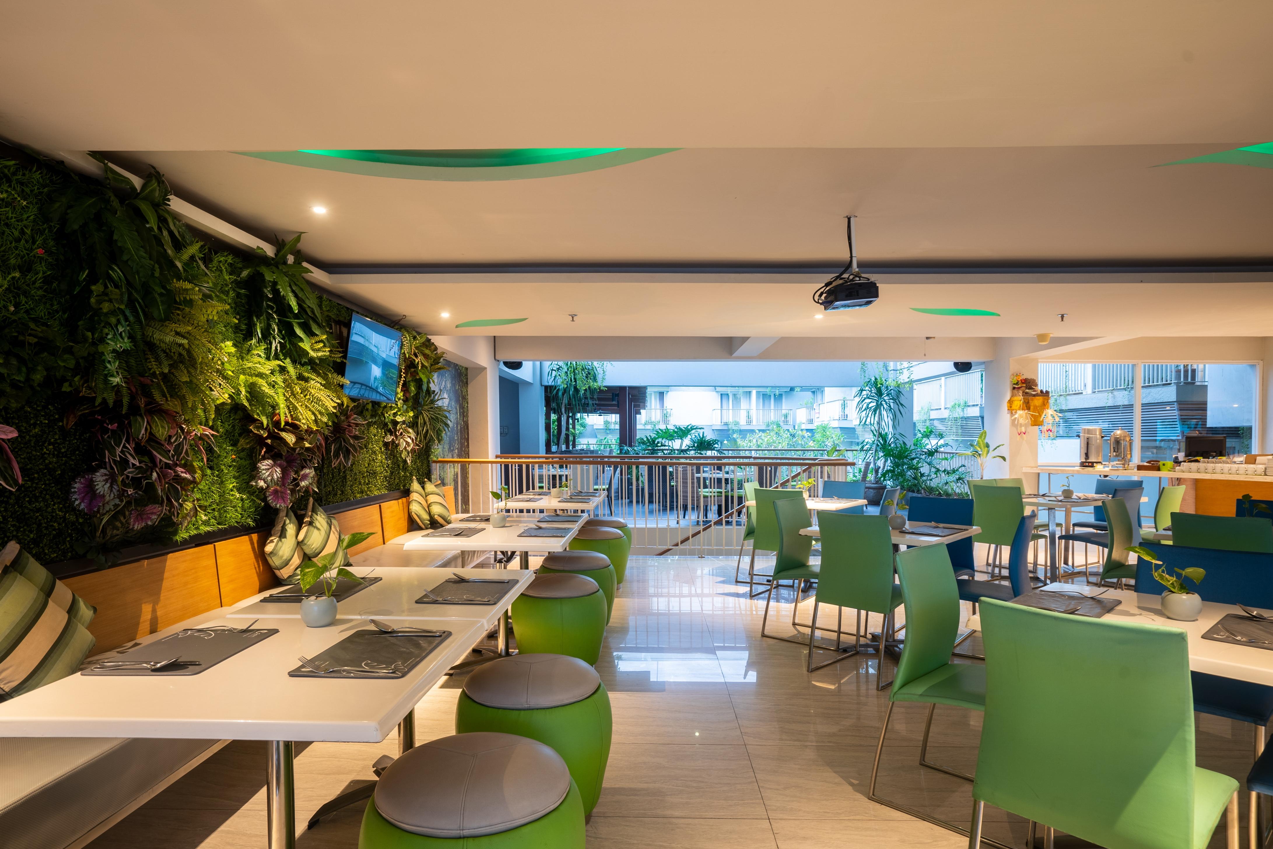 Eden Hotel Kuta Lombok Exterior foto