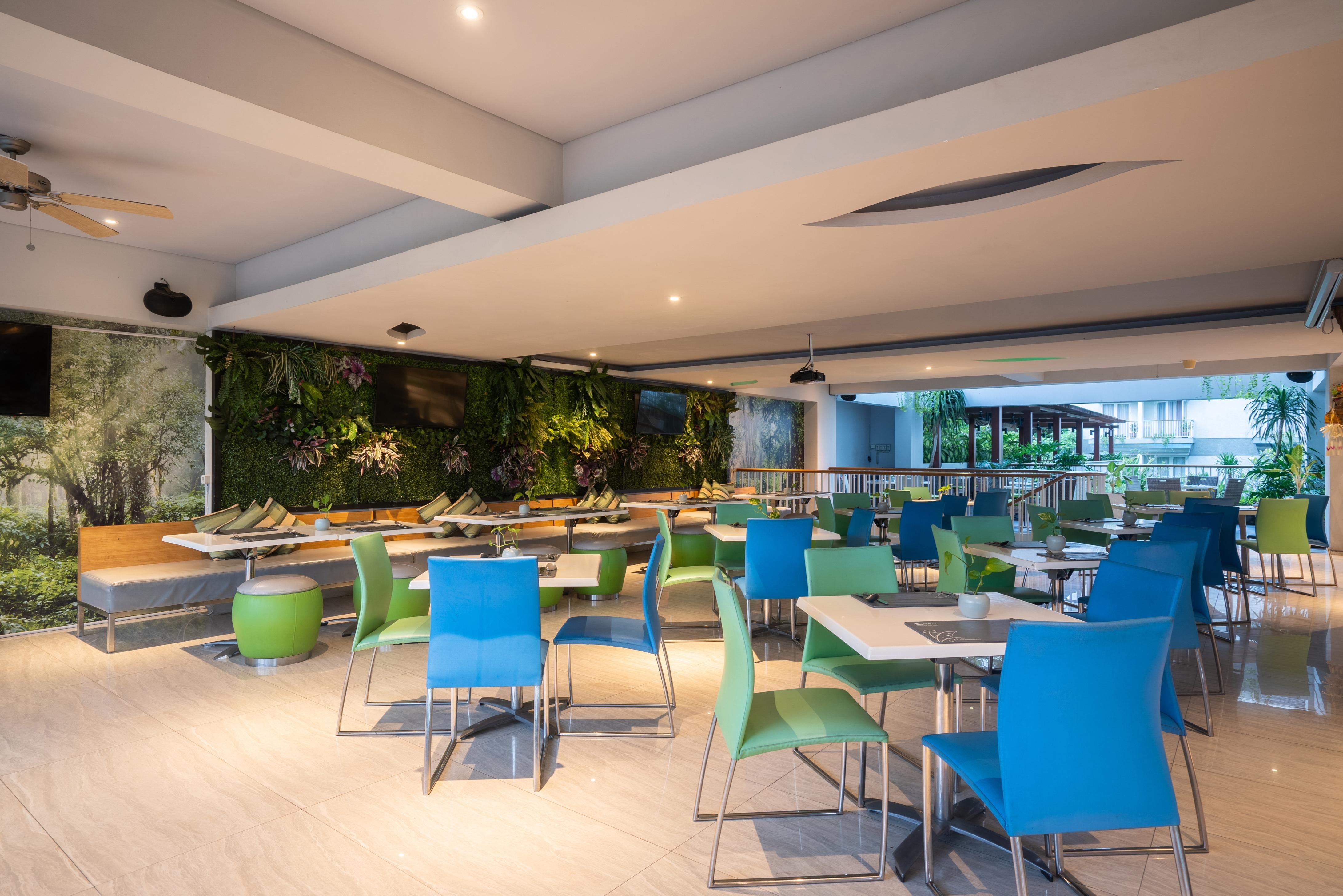 Eden Hotel Kuta Lombok Exterior foto